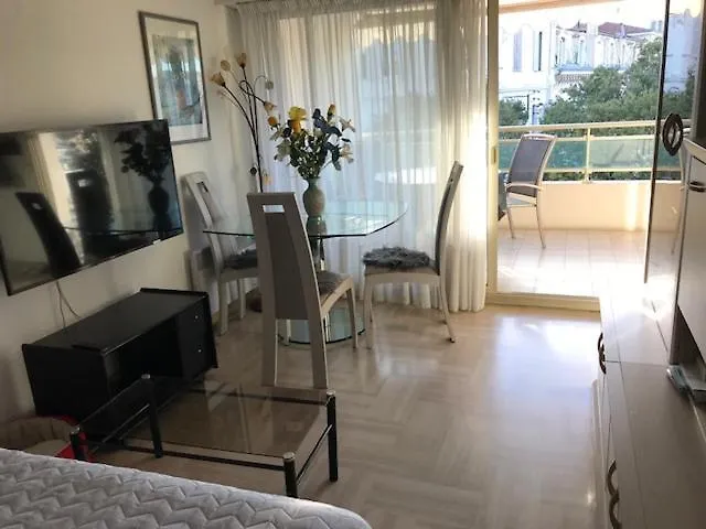 Apartment Studio Cannes